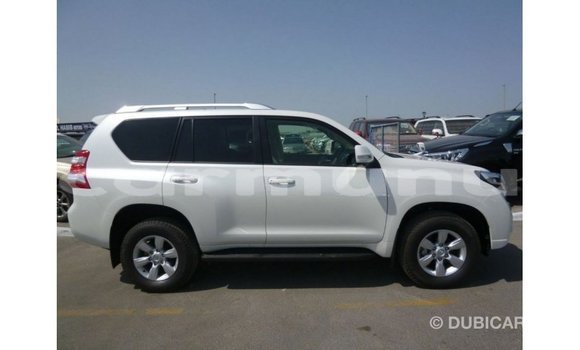 Buy Import Toyota Prado White Car in Import - Dubai in Region of Bouenza Buy Import Toyota Prado White Car in Import - Dubai in Region of Bouenza