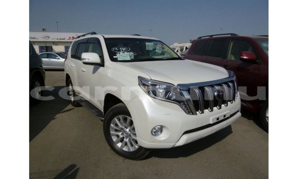 Buy Import Toyota Prado White Car in Import - Dubai in Region of Bouenza Buy Import Toyota Prado White Car in Import - Dubai in Region of Bouenza