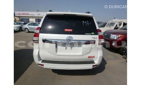 Buy Import Toyota Prado White Car in Import - Dubai in Region of Bouenza Buy Import Toyota Prado White Car in Import - Dubai in Region of Bouenza