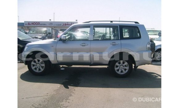 Acheter Import Voiture Mitsubishi Pajero Autre à Import - Dubai, Région de la Bouenza Acheter Import Voiture Mitsubishi Pajero Autre à Import - Dubai, Région de la Bouenza