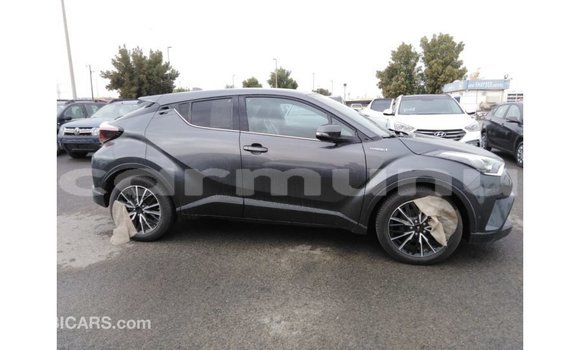 Buy Import Toyota C-HR Other Car in Import - Dubai in Region of Bouenza Buy Import Toyota C-HR Other Car in Import - Dubai in Region of Bouenza