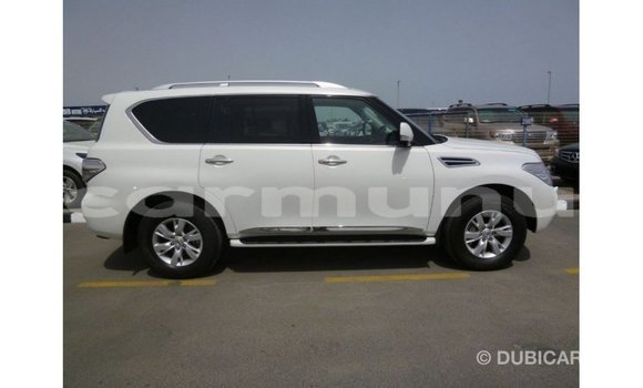 Buy Import Nissan Patrol White Car in Import - Dubai in Region of Bouenza Buy Import Nissan Patrol White Car in Import - Dubai in Region of Bouenza