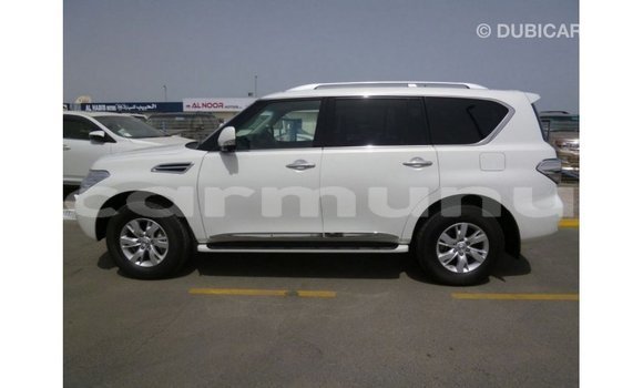 Buy Import Nissan Patrol White Car in Import - Dubai in Region of Bouenza Buy Import Nissan Patrol White Car in Import - Dubai in Region of Bouenza