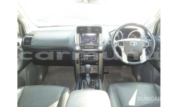 Buy Import Toyota Prado White Car in Import - Dubai in Region of Bouenza Buy Import Toyota Prado White Car in Import - Dubai in Region of Bouenza