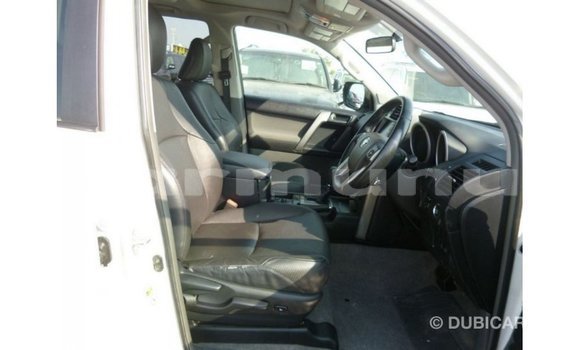 Buy Import Toyota Prado White Car in Import - Dubai in Region of Bouenza Buy Import Toyota Prado White Car in Import - Dubai in Region of Bouenza