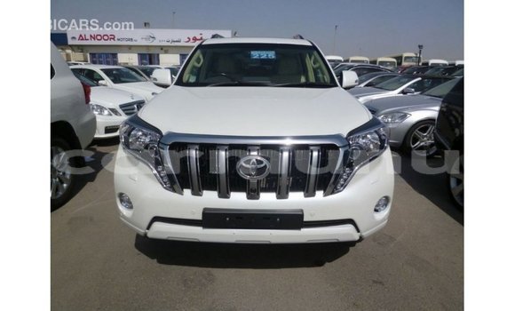 Buy Import Toyota Prado White Car in Import - Dubai in Region of Bouenza Buy Import Toyota Prado White Car in Import - Dubai in Region of Bouenza
