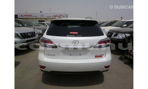 Acheter Import Voiture Lexus RX 350 Blanc à Import - Dubai, Région de la Bouenza Acheter Import Voiture Lexus RX 350 Blanc à Import - Dubai, Région de la Bouenza