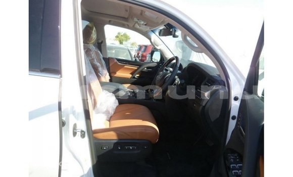 Buy Import Lexus LX White Car in Import - Dubai in Region of Bouenza Buy Import Lexus LX White Car in Import - Dubai in Region of Bouenza
