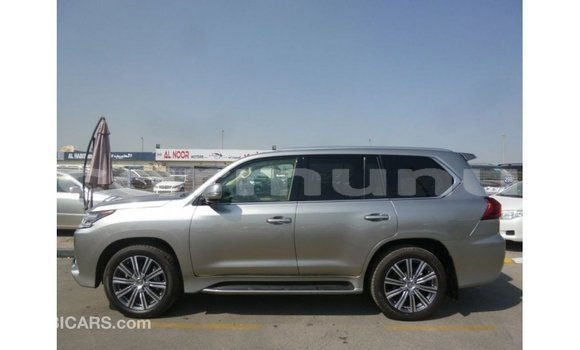 Buy Import Lexus LX Other Car in Import - Dubai in Region of Bouenza Buy Import Lexus LX Other Car in Import - Dubai in Region of Bouenza