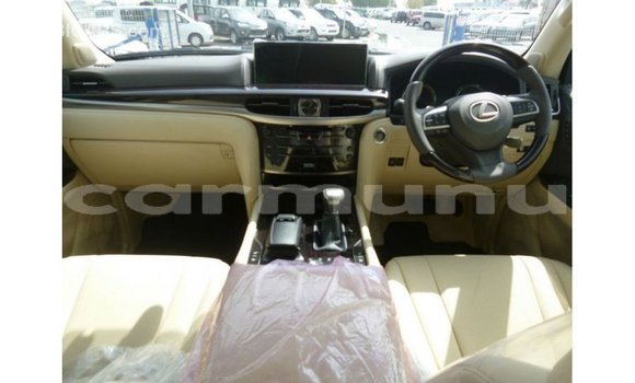 Acheter Import Voiture Lexus LX Autre à Import - Dubai, Région de la Bouenza Acheter Import Voiture Lexus LX Autre à Import - Dubai, Région de la Bouenza