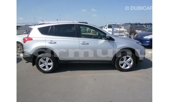 Acheter Import Utilitaire Toyota HiAce Autre à Import - Dubai, Région de la Bouenza Acheter Import Utilitaire Toyota HiAce Autre à Import - Dubai, Région de la Bouenza