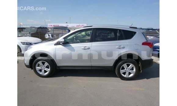 Acheter Import Utilitaire Toyota HiAce Autre à Import - Dubai, Région de la Bouenza Acheter Import Utilitaire Toyota HiAce Autre à Import - Dubai, Région de la Bouenza