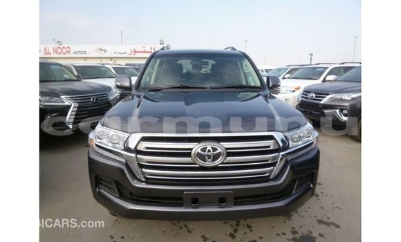 Buy Import Toyota Land Cruiser Other Car in Import - Dubai in Region of Bouenza Buy Import Toyota Land Cruiser Other Car in Import - Dubai in Region of Bouenza