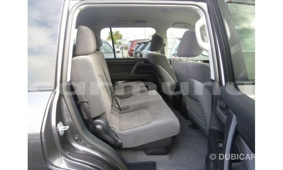 Buy Import Toyota Land Cruiser Other Car in Import - Dubai in Region of Bouenza Buy Import Toyota Land Cruiser Other Car in Import - Dubai in Region of Bouenza