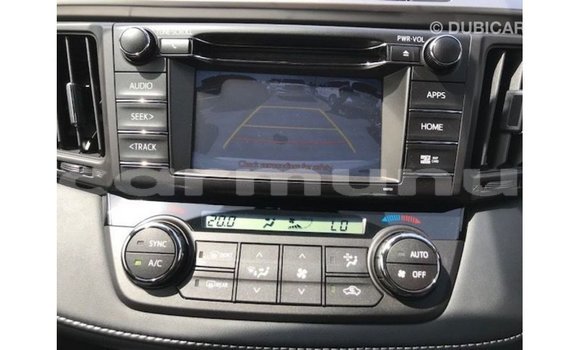 Buy Import Toyota HiAce White Truck in Import - Dubai in Region of Bouenza Buy Import Toyota HiAce White Truck in Import - Dubai in Region of Bouenza