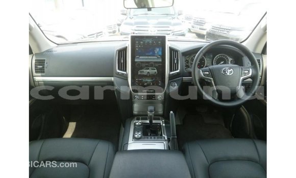 Buy Import Toyota Land Cruiser Black Car in Import - Dubai in Region of Bouenza Buy Import Toyota Land Cruiser Black Car in Import - Dubai in Region of Bouenza