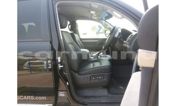 Buy Import Toyota Land Cruiser Black Car in Import - Dubai in Region of Bouenza Buy Import Toyota Land Cruiser Black Car in Import - Dubai in Region of Bouenza