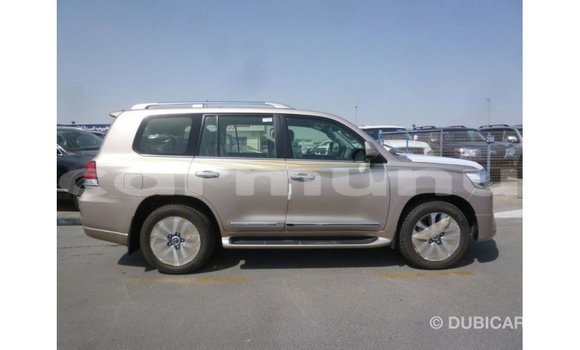 Acheter Import Voiture Toyota Land Cruiser Autre à Import - Dubai, Région de la Bouenza Acheter Import Voiture Toyota Land Cruiser Autre à Import - Dubai, Région de la Bouenza
