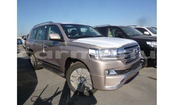 Buy Import Toyota Land Cruiser Other Car in Import - Dubai in Region of Bouenza Buy Import Toyota Land Cruiser Other Car in Import - Dubai in Region of Bouenza