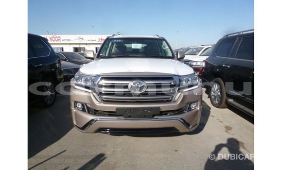 Buy Import Toyota Land Cruiser Other Car in Import - Dubai in Region of Bouenza Buy Import Toyota Land Cruiser Other Car in Import - Dubai in Region of Bouenza