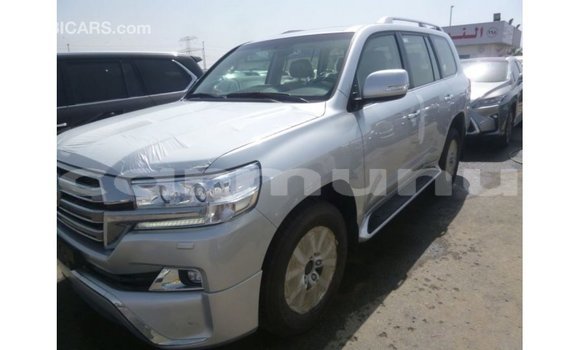 Acheter Import Voiture Toyota Land Cruiser Autre à Import - Dubai, Région de la Bouenza Acheter Import Voiture Toyota Land Cruiser Autre à Import - Dubai, Région de la Bouenza