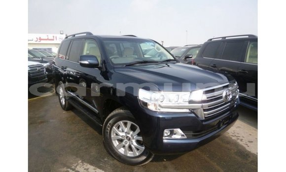 Buy Import Toyota Land Cruiser Blue Car in Import - Dubai in Region of Bouenza Buy Import Toyota Land Cruiser Blue Car in Import - Dubai in Region of Bouenza