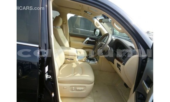 Buy Import Toyota Land Cruiser Blue Car in Import - Dubai in Region of Bouenza Buy Import Toyota Land Cruiser Blue Car in Import - Dubai in Region of Bouenza