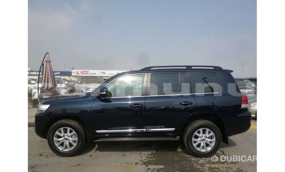 Buy Import Toyota Land Cruiser Blue Car in Import - Dubai in Region of Bouenza Buy Import Toyota Land Cruiser Blue Car in Import - Dubai in Region of Bouenza