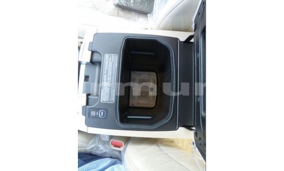 Acheter Import Voiture Toyota Land Cruiser Autre à Import - Dubai, Région de la Bouenza Acheter Import Voiture Toyota Land Cruiser Autre à Import - Dubai, Région de la Bouenza