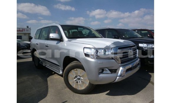 Buy Import Toyota Land Cruiser Other Car in Import - Dubai in Region of Bouenza Buy Import Toyota Land Cruiser Other Car in Import - Dubai in Region of Bouenza