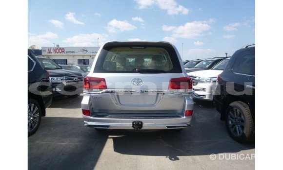 Buy Import Toyota Land Cruiser Other Car in Import - Dubai in Region of Bouenza Buy Import Toyota Land Cruiser Other Car in Import - Dubai in Region of Bouenza