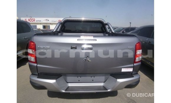Acheter Import Voiture Mitsubishi i Autre à Import - Dubai, Région de la Bouenza Acheter Import Voiture Mitsubishi i Autre à Import - Dubai, Région de la Bouenza