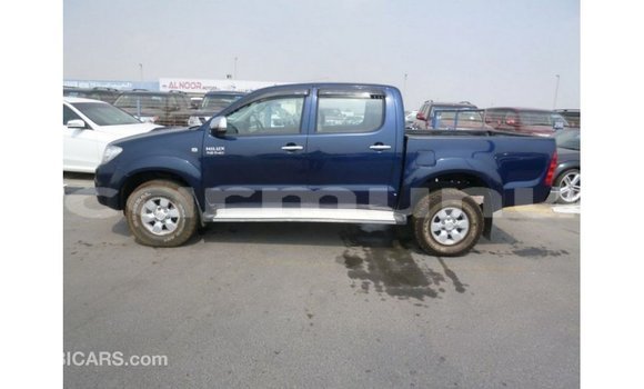 Acheter Import Voiture Toyota Hilux Bleu à Import - Dubai, Région de la Bouenza Acheter Import Voiture Toyota Hilux Bleu à Import - Dubai, Région de la Bouenza