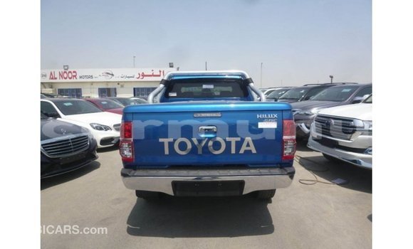 Buy Import Toyota Hilux Blue Car in Import - Dubai in Region of Bouenza Buy Import Toyota Hilux Blue Car in Import - Dubai in Region of Bouenza