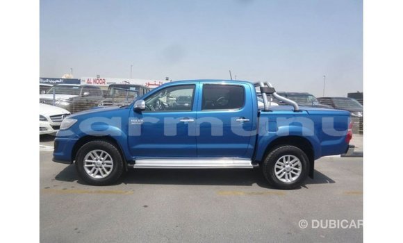 Buy Import Toyota Hilux Blue Car in Import - Dubai in Region of Bouenza Buy Import Toyota Hilux Blue Car in Import - Dubai in Region of Bouenza