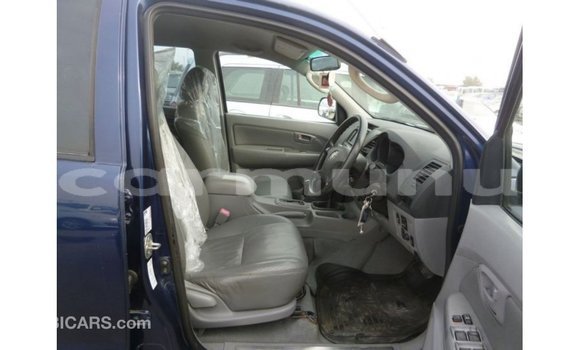 Buy Import Toyota Hilux Blue Car in Import - Dubai in Region of Bouenza Buy Import Toyota Hilux Blue Car in Import - Dubai in Region of Bouenza
