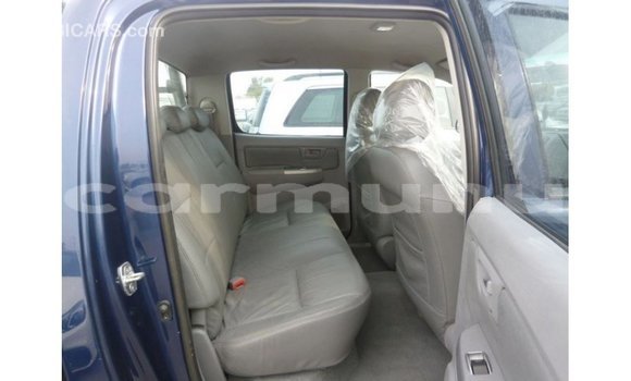 Buy Import Toyota Hilux Blue Car in Import - Dubai in Region of Bouenza Buy Import Toyota Hilux Blue Car in Import - Dubai in Region of Bouenza