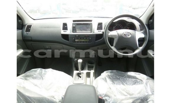 Buy Import Toyota Hilux Other Car in Import - Dubai in Region of Bouenza Buy Import Toyota Hilux Other Car in Import - Dubai in Region of Bouenza