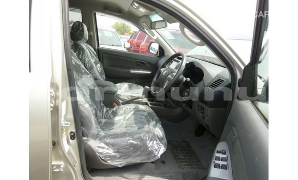 Buy Import Toyota Hilux Other Car in Import - Dubai in Region of Bouenza Buy Import Toyota Hilux Other Car in Import - Dubai in Region of Bouenza
