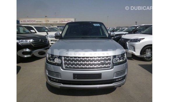 Buy Import Land Rover Range Rover Other Car in Import - Dubai in Region of Bouenza Buy Import Land Rover Range Rover Other Car in Import - Dubai in Region of Bouenza