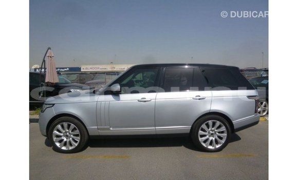 Buy Import Land Rover Range Rover Other Car in Import - Dubai in Region of Bouenza Buy Import Land Rover Range Rover Other Car in Import - Dubai in Region of Bouenza