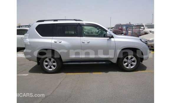 Acheter Import Voiture Toyota Prado Autre à Import - Dubai, Région de la Bouenza Acheter Import Voiture Toyota Prado Autre à Import - Dubai, Région de la Bouenza