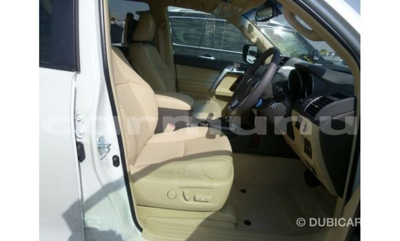Acheter Import Voiture Toyota Prado Blanc à Import - Dubai, Région de la Bouenza Acheter Import Voiture Toyota Prado Blanc à Import - Dubai, Région de la Bouenza