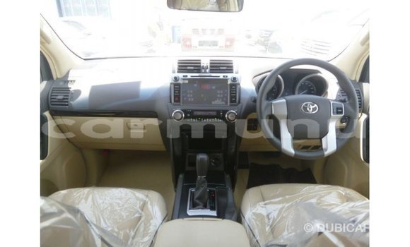 Acheter Import Voiture Toyota Prado Blanc à Import - Dubai, Région de la Bouenza Acheter Import Voiture Toyota Prado Blanc à Import - Dubai, Région de la Bouenza