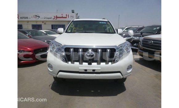 Acheter Import Voiture Toyota Prado Blanc à Import - Dubai, Région de la Bouenza Acheter Import Voiture Toyota Prado Blanc à Import - Dubai, Région de la Bouenza
