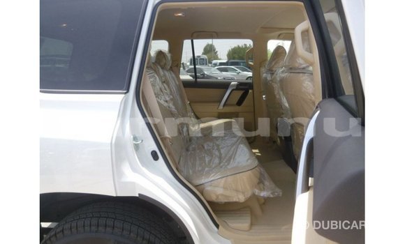 Acheter Import Voiture Toyota Prado Blanc à Import - Dubai, Région de la Bouenza Acheter Import Voiture Toyota Prado Blanc à Import - Dubai, Région de la Bouenza