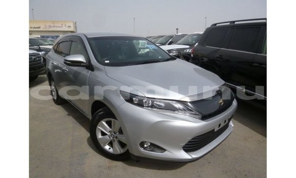Acheter Import Voiture Toyota Harrier Autre à Import - Dubai, Région de la Bouenza Acheter Import Voiture Toyota Harrier Autre à Import - Dubai, Région de la Bouenza