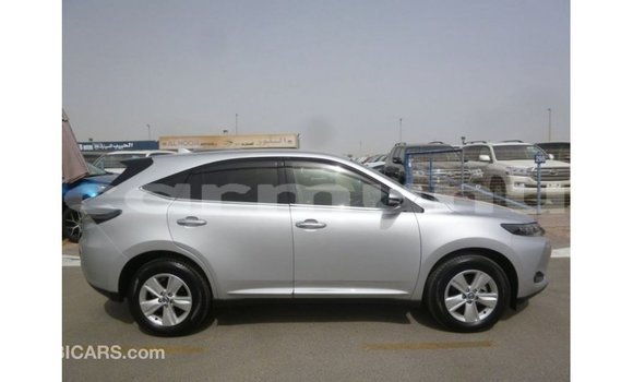 Acheter Import Voiture Toyota Harrier Autre à Import - Dubai, Région de la Bouenza Acheter Import Voiture Toyota Harrier Autre à Import - Dubai, Région de la Bouenza