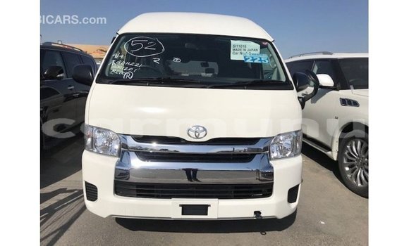 Buy Import Toyota Hiace White Car in Import - Dubai in Region of Bouenza Buy Import Toyota Hiace White Car in Import - Dubai in Region of Bouenza