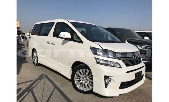 Acheter Import Voiture Toyota Vellfire Blanc à Import - Dubai, Région de la Bouenza Acheter Import Voiture Toyota Vellfire Blanc à Import - Dubai, Région de la Bouenza